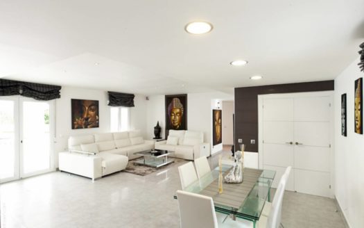 Villa in Elviria – Ref: 000041