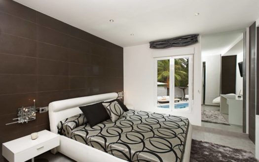Villa in Elviria – Ref: 000041